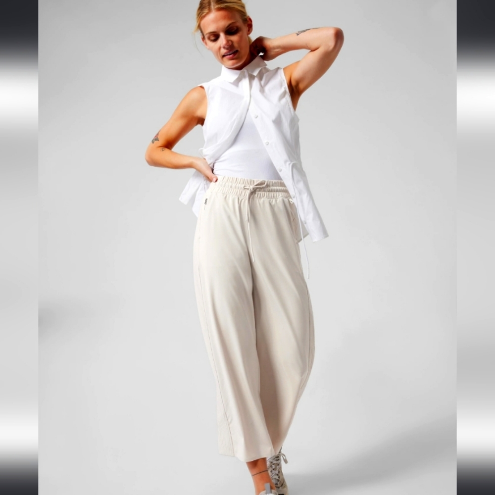 NWT Athena Wide Leg Crop Pant Cream 12